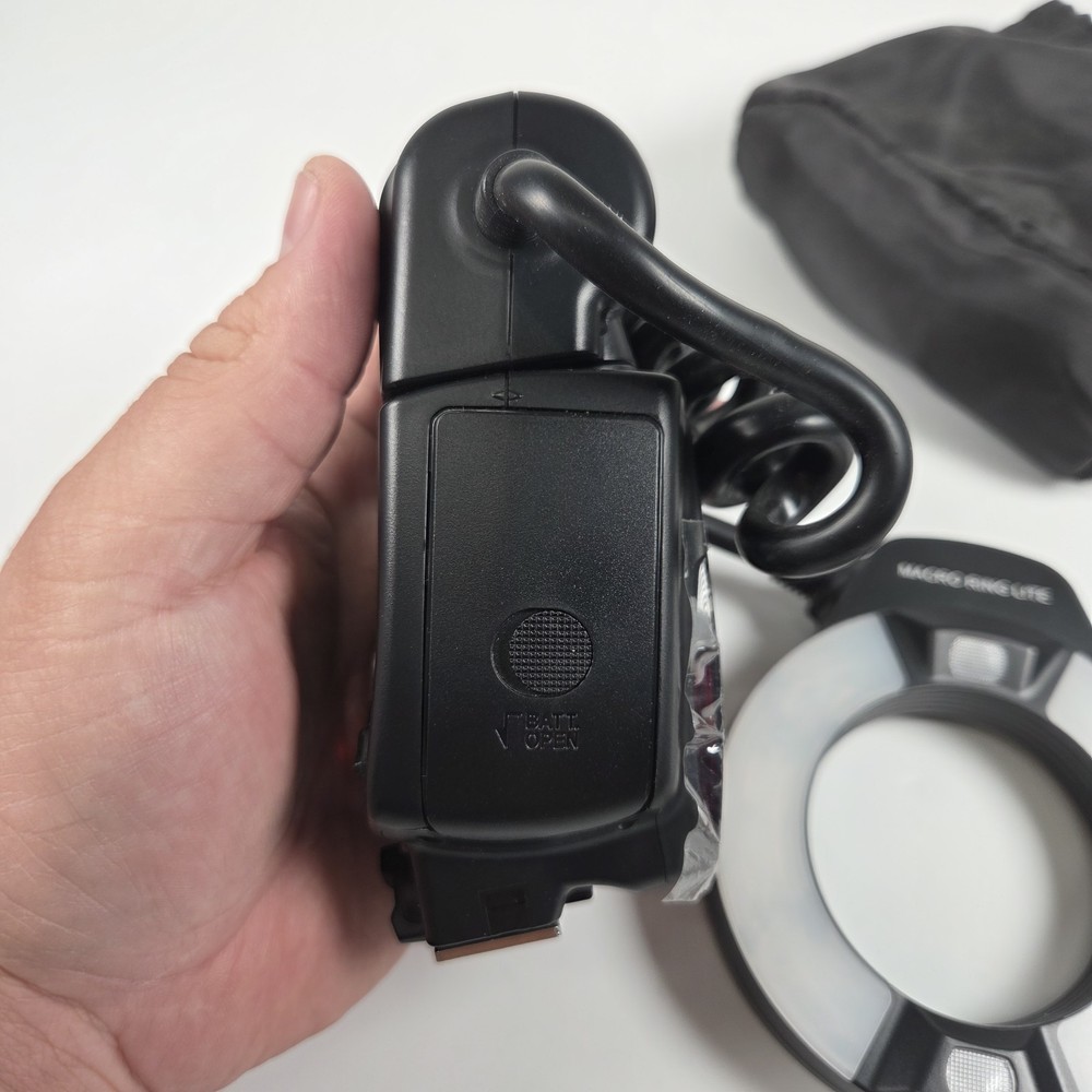 Neewer Macro Ring Lite NW-14EXT for Canon EOS/EOS Digital E-TTL