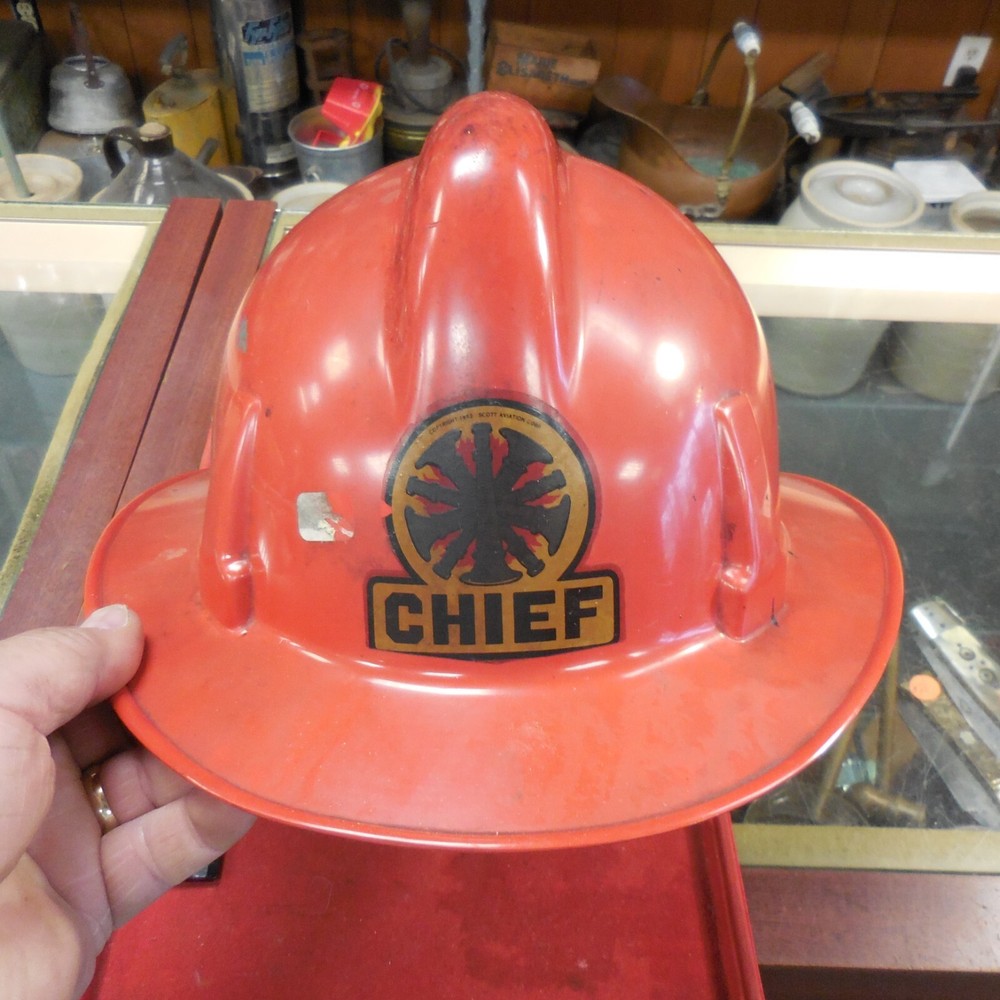 VINTAGE PLASTIC MSA RED FIRE CHIEFS HELMET