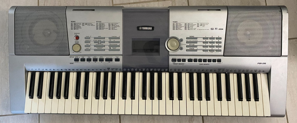 Yamaha 61-Key Touch-Sensitive -Psr295 Keyboard