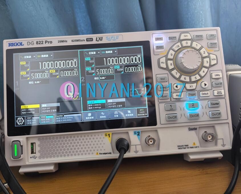 ONE NEW Rigol DG822 Pro Function/Arbitrary Waveform Generator 2 Channel 25 MHz