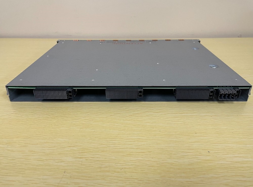NexSan SataBeast 2.5 8G iSCSI Fiber Channel Disk Array Controller