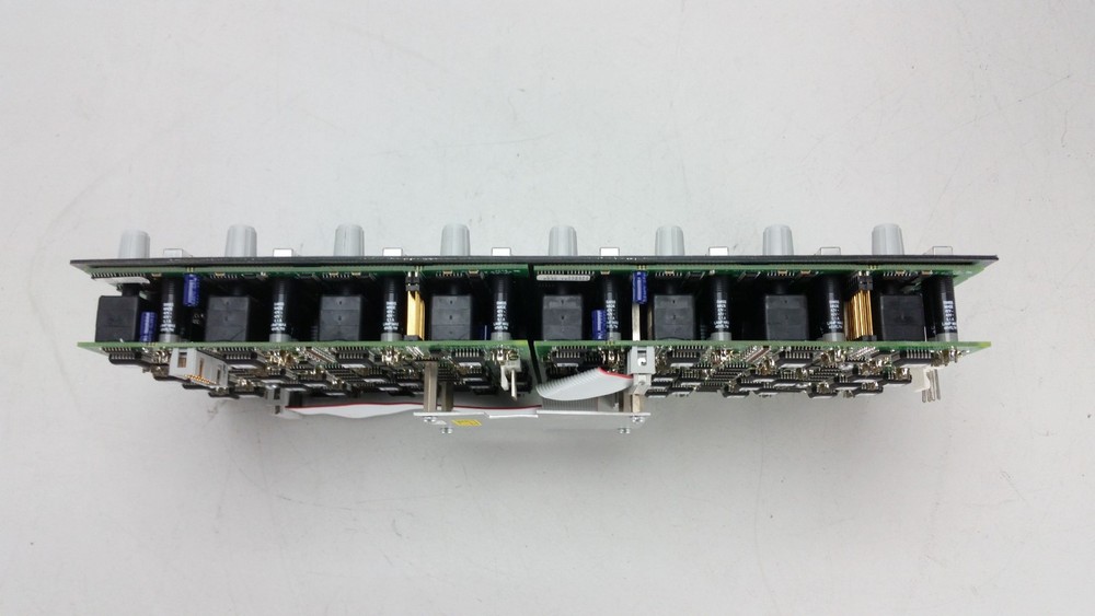 Solid State Logic SSL Axiom Multitrack Dynamics Switch Tile 626713X3 RE2