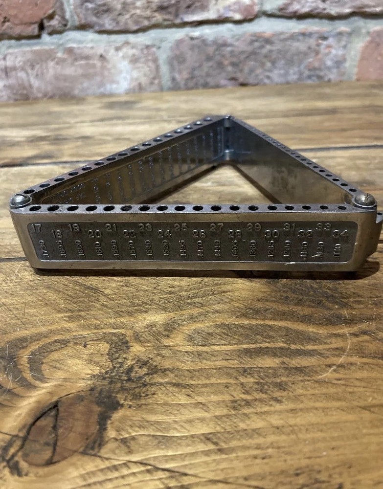 Rare Vintage Acorn Line Triangular Drill Index