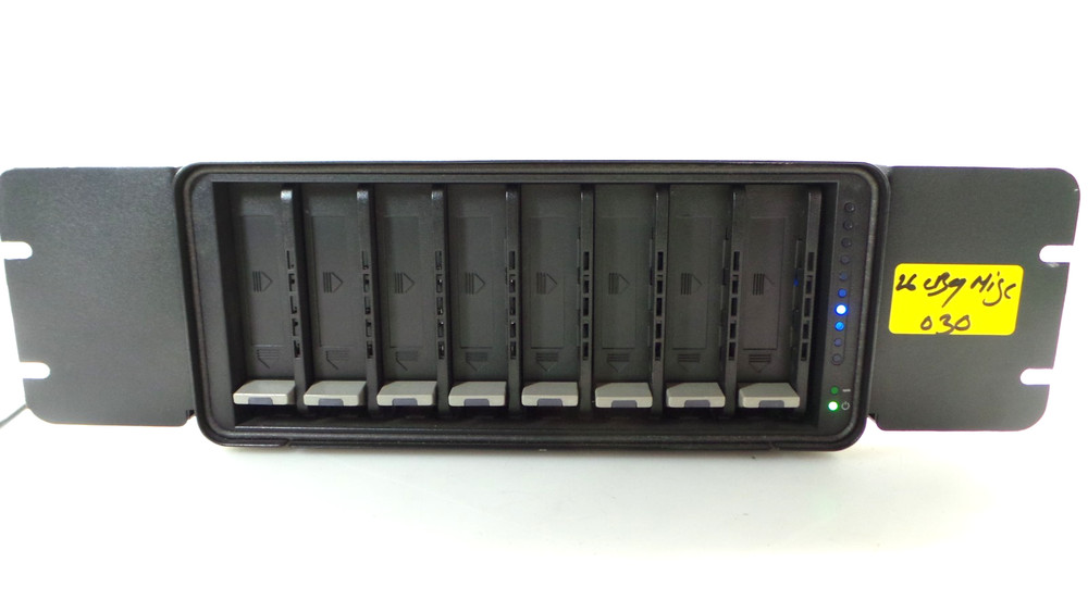 Data Robotics Drobo B800i Desktop iSCSI 8-Bays SAN Storage Array - Power tested