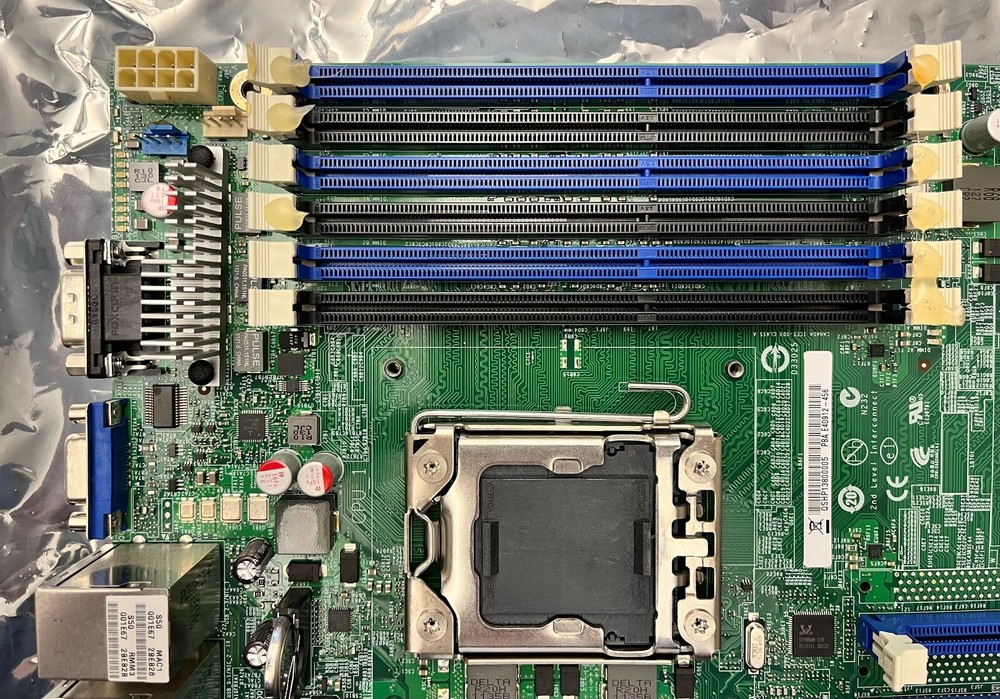Intel E40912-456 Server Board S5520HC