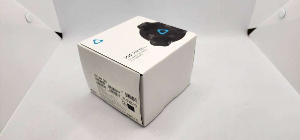NEW HTC VIVE Virtual Reality System - VR Body Tracker 2.0 with Dongle and Cable