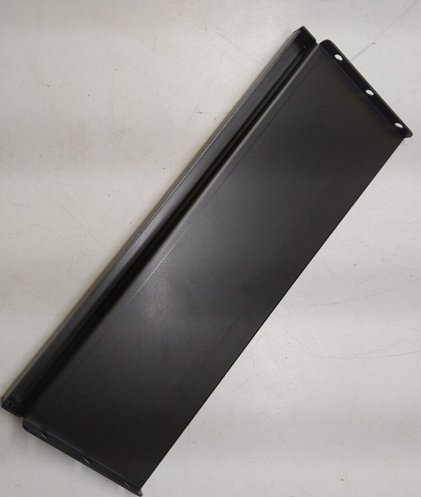 Cisco Server Kick-Plate 700-01488-01 2 KICK PLATE