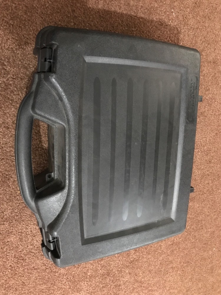 Plastic gun case
