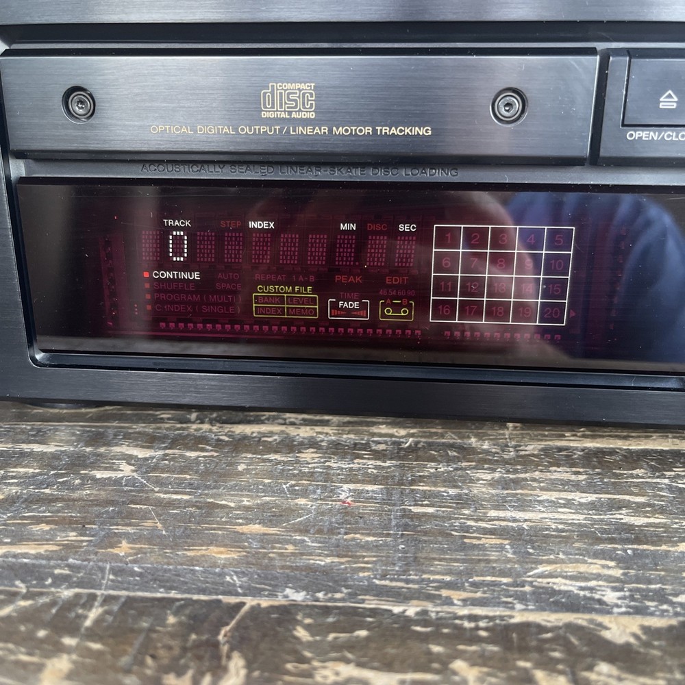 Sony CDP-X55ES Stereo Compact Disc Player CD Player Linear Converter “ READ”