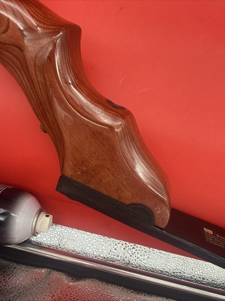 Bear Kodak Magnum Bow