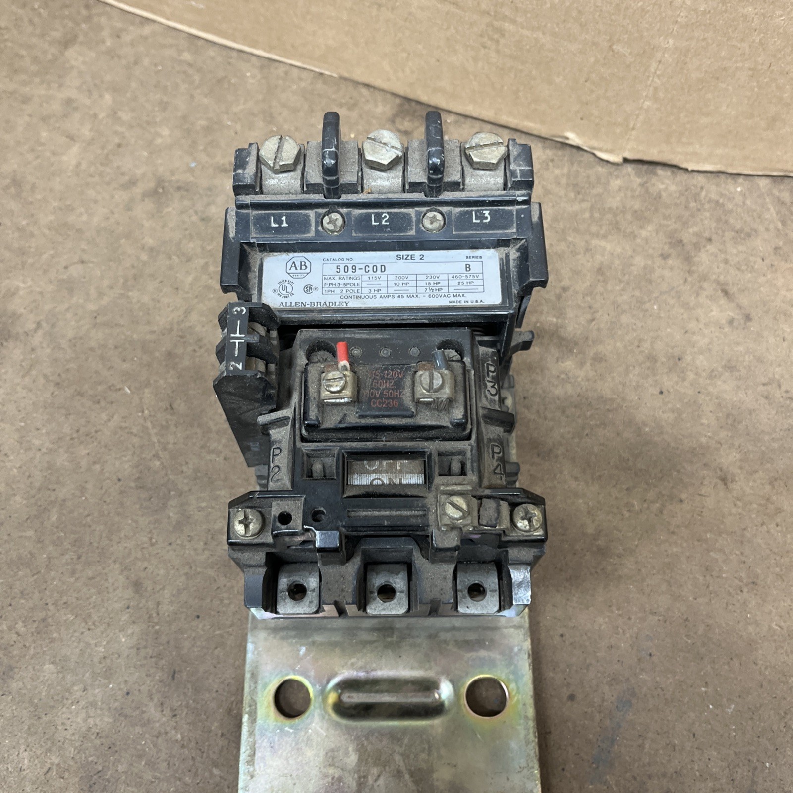 Allen Bradley 509-C0D B Series Motor Starter Series B 595-A Auxiliary Contact