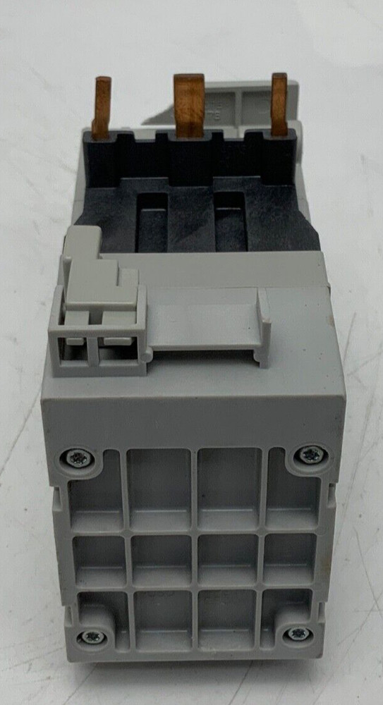 NEW ALLEN BRADLEY 193-EECD OVERLOAD RELAY E1 PLUS MANUAL AUTO-MANUAL