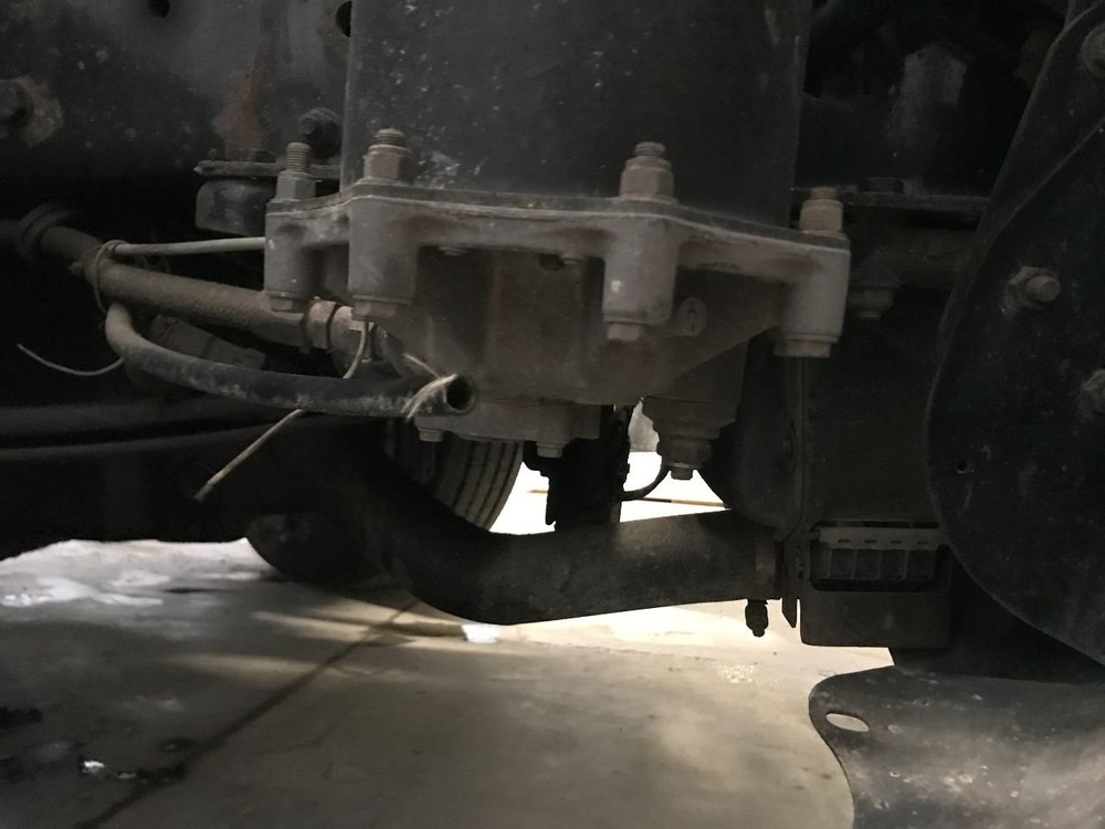 Bendix AD9 Air Dryer - Used