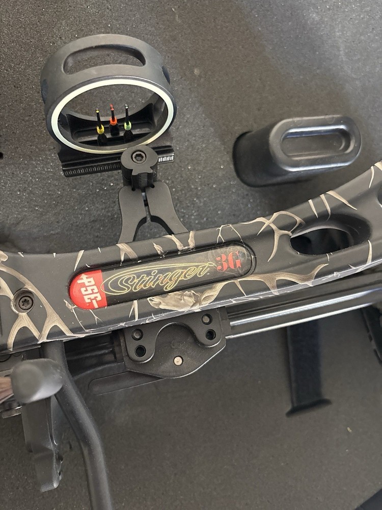 PSE Stinger 3G Compound Bow Package – Case, Sight, Stabilizer – Ready To Hunt