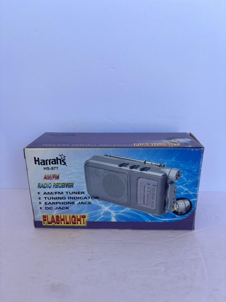 Vintage Harrahs AM/FM  Radio Receiver With Flashlight