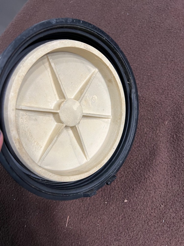 CLX200CA Cover and Cap assembly to CL220 Chlorinator