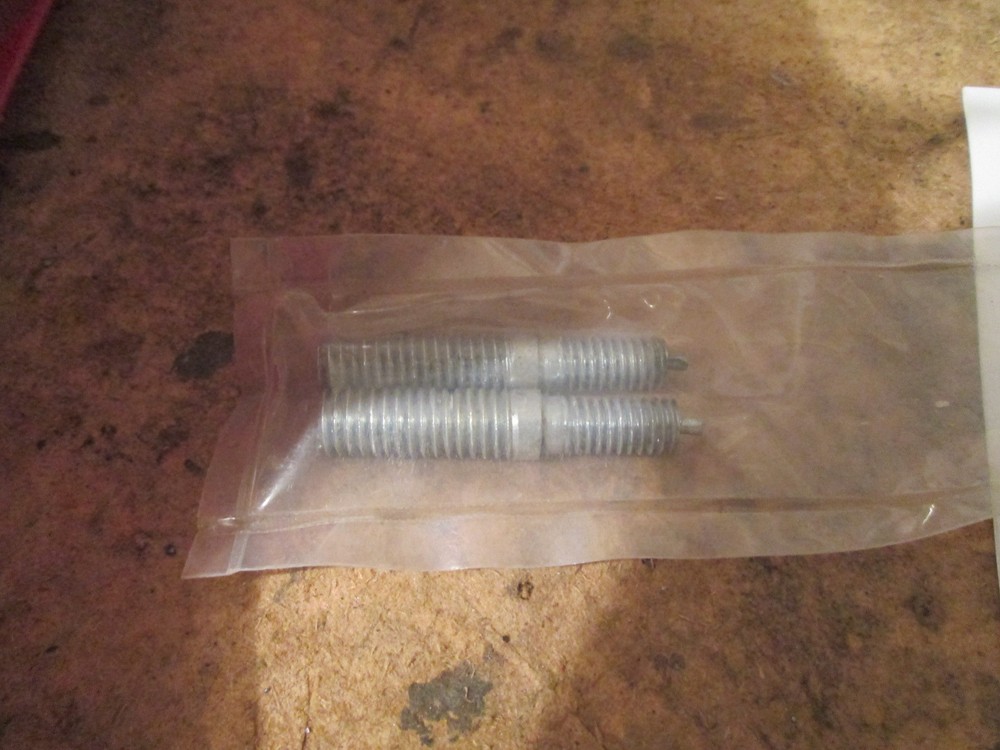 8ft A702 & 602 Aermotor Windmill Stud for Bonnet Nut, A588
