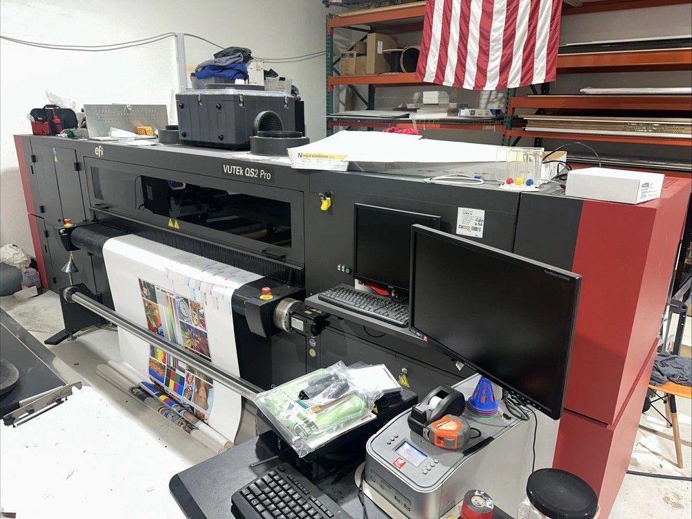 Vutek QS2 Pro Efi Printer 80” Wide