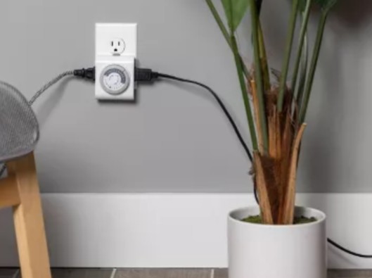 GE UltraPro Indoor Mechanical Timer - 24hr - 2-Polarized Outlets - White - NEW!