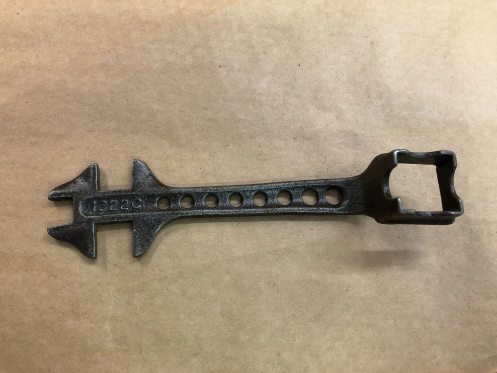 Vintage 1322C Buggy Multi Size Farm Implement Wrench Possible Studebaker