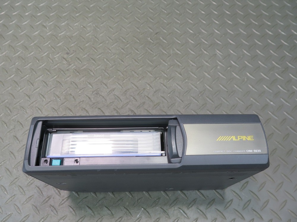 96-99 BMW E36 328iC CD CHANGER PLAYER W MAGAZINE OEM