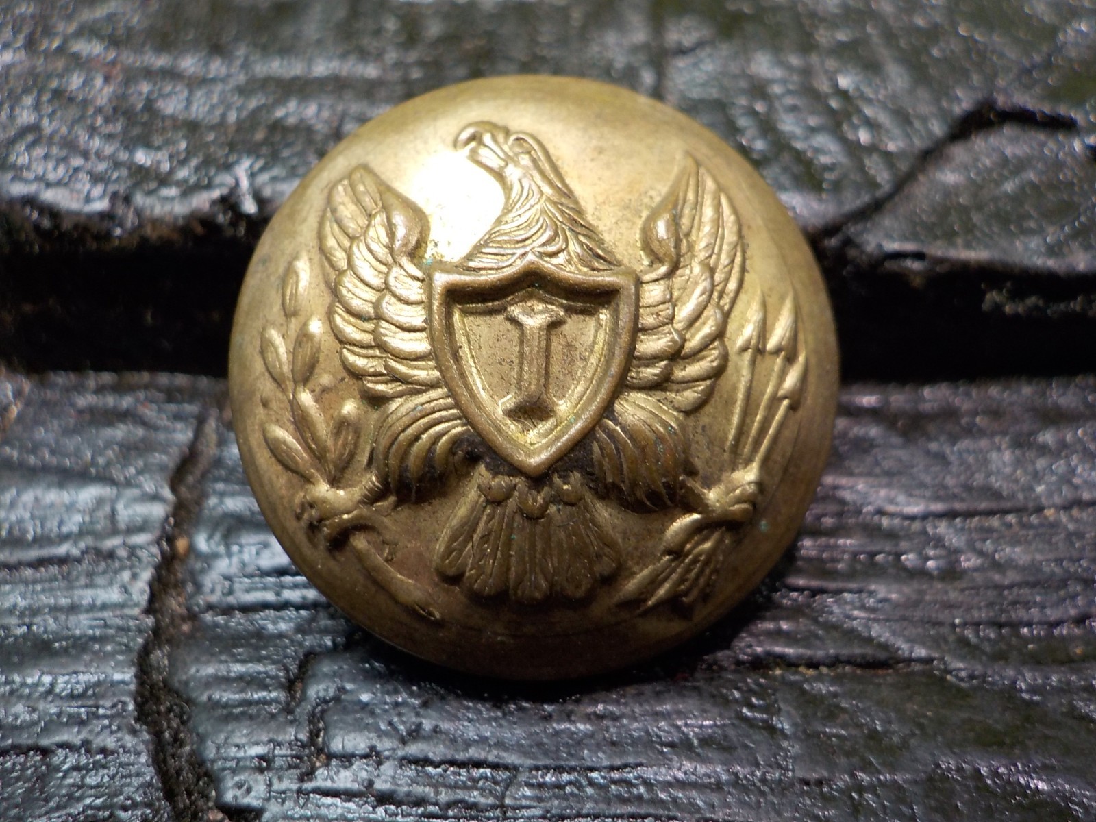 Old Rare Vintage Antique Civil War Relic Eagle Infantry Coat Button Free Case