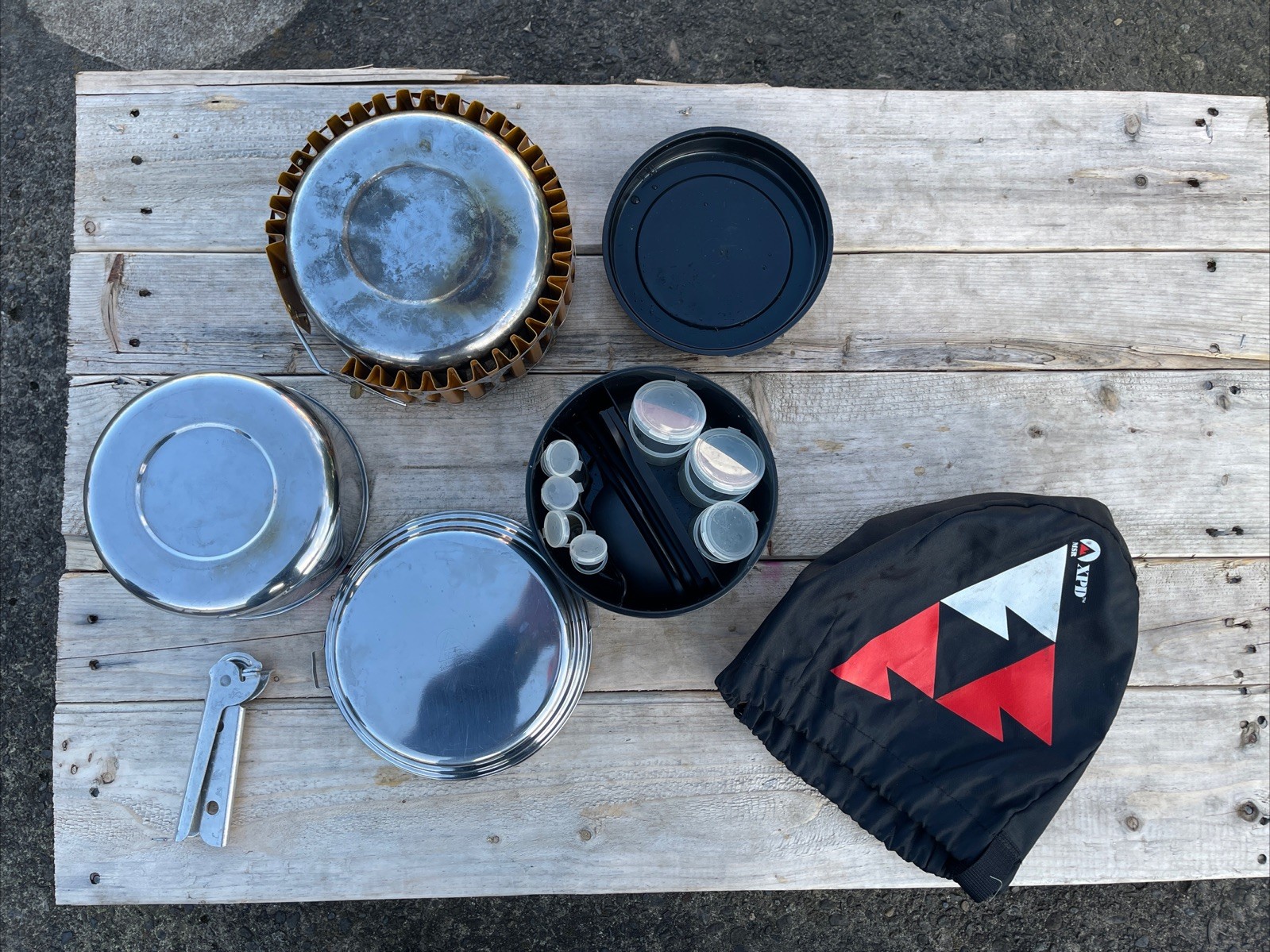 MSR Alpine XPD Set 18 Pieces & Heat Exchanger Pots & Handle 8.5" Dia.