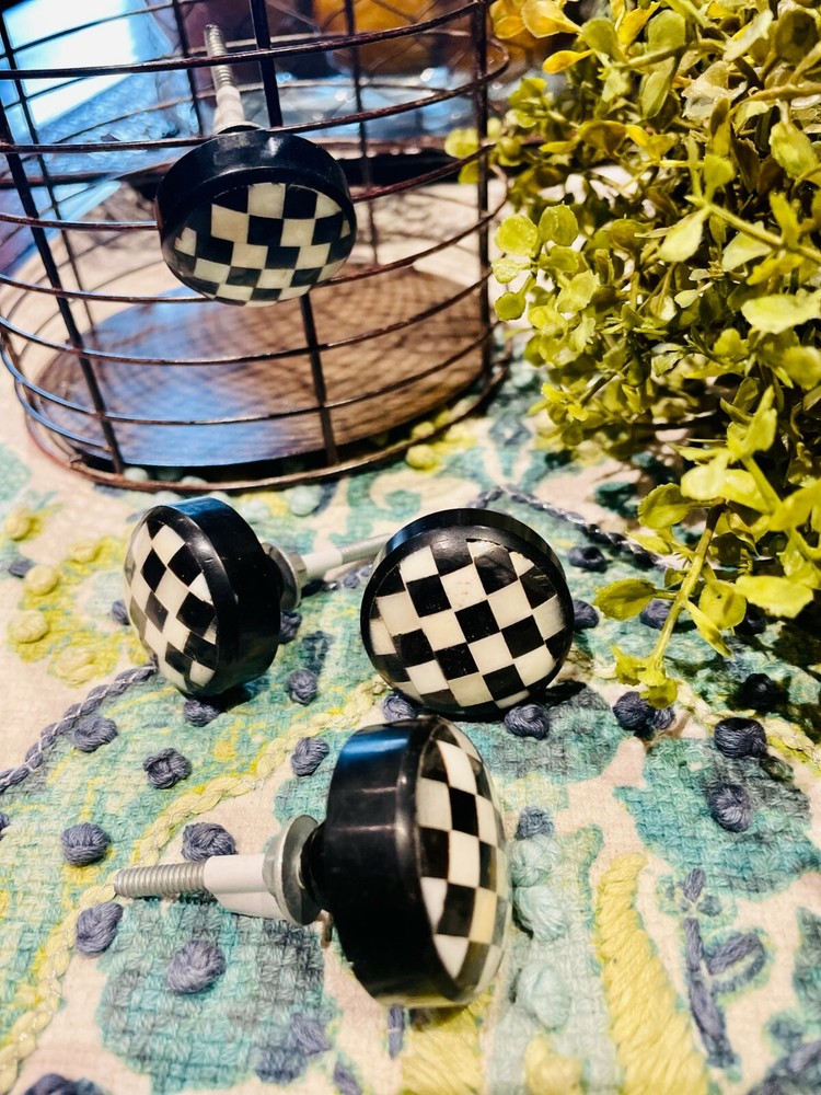 10; Courtly Check Cabinet Door knobs black white checkered Childs Pull Round