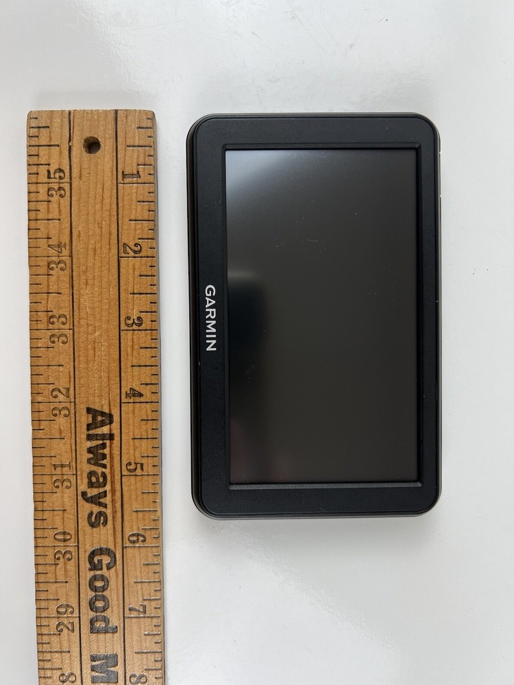 Garmin nüvi 50 GPS Navigator 5 inch Touchscreen Display Map Bundle Missing Mount