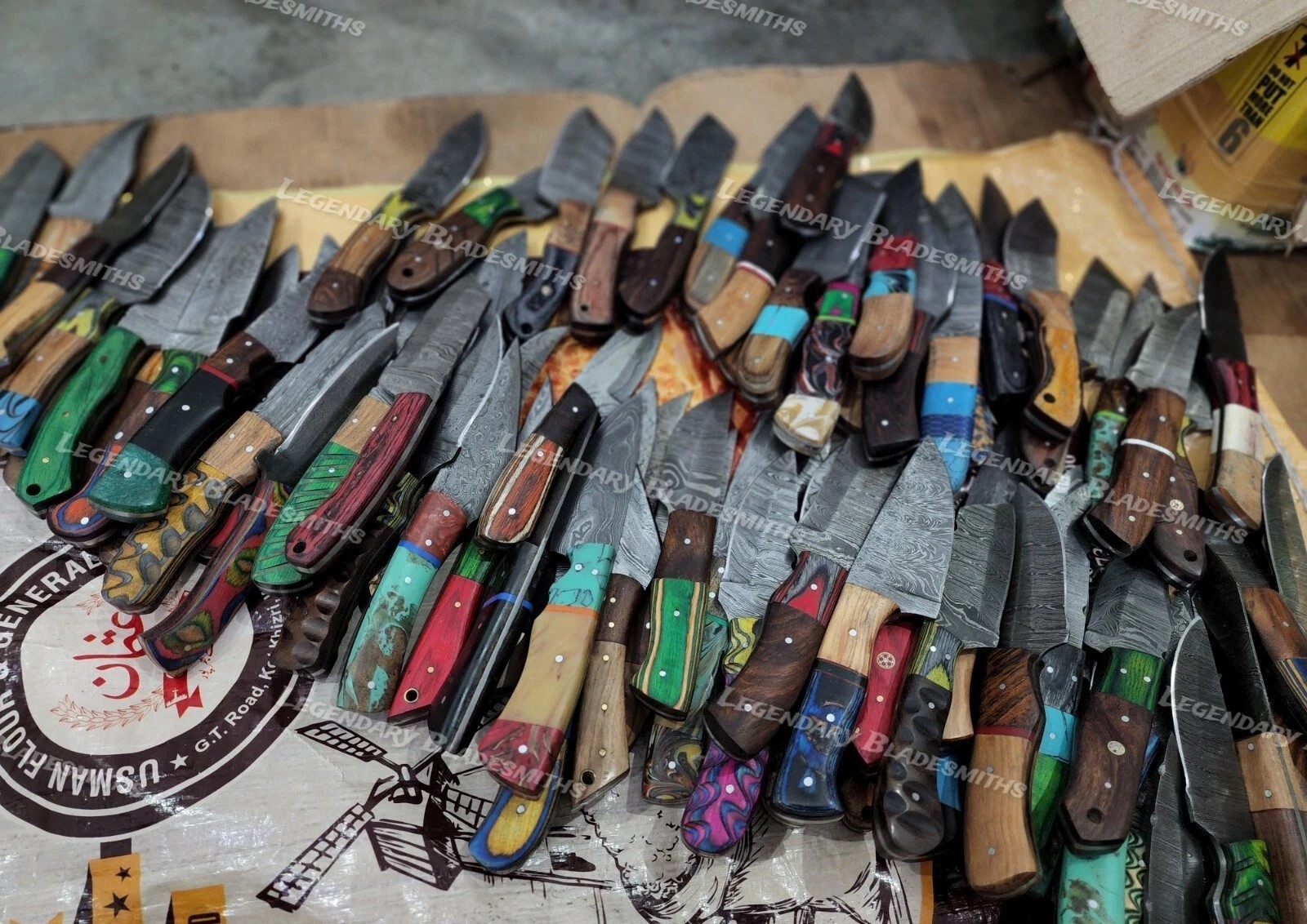 Lot of 20 Custom Handmade Damascus Steel 8" Full Tang Skinner Hunting Knifes US.