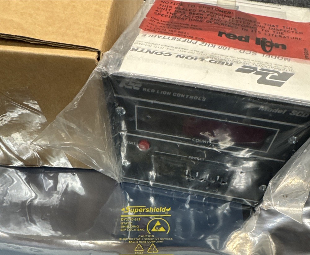 Red Lion Controls SCD00400 Model SCD Time Delay Counter 115VAC