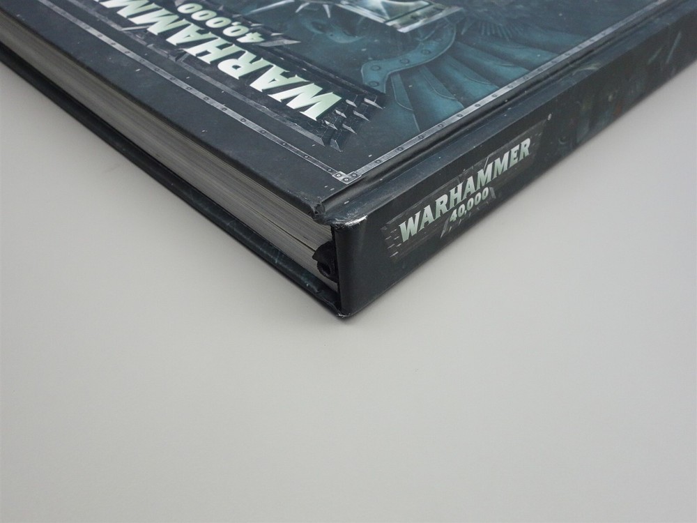 Warhammer 40K: 8th Edition Core Rulebook (oop edition, hardcover)