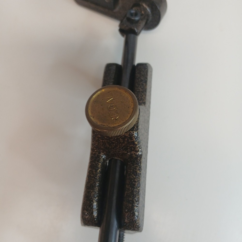 REGAL FLY TYING VISE WITH C-CLAMP BASE