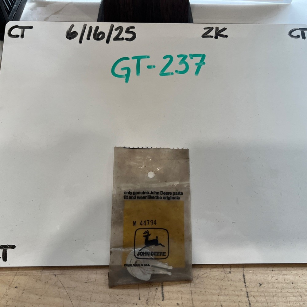 John Deere M44794 Keys