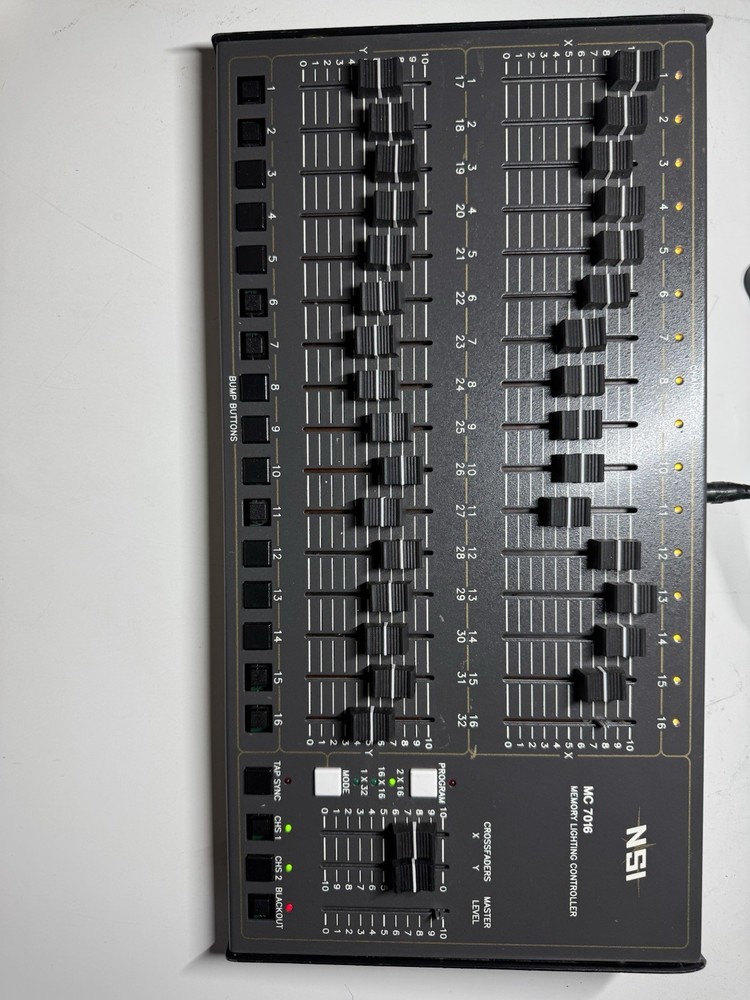 NSI MC 7016 Memory Lighting Controller 32 Channel Professional Light Console