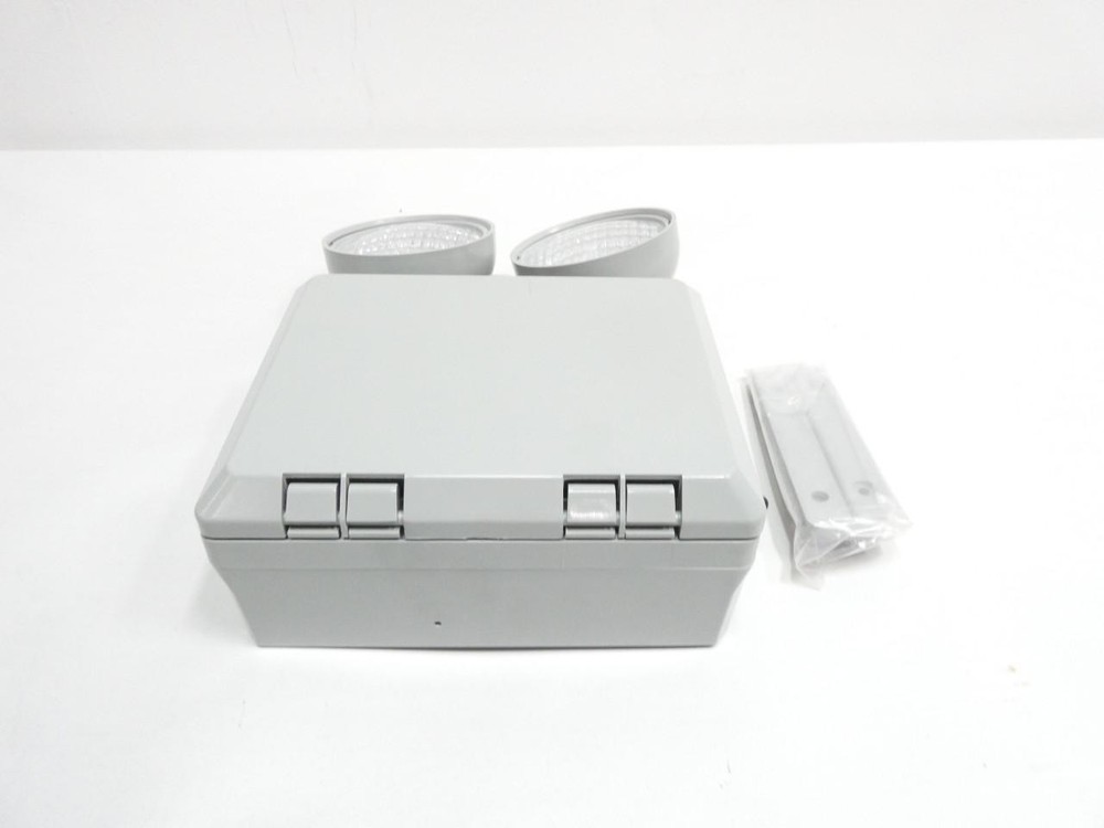 Current CU2WG 2.7w 120/277v-ac Emergency Lighting