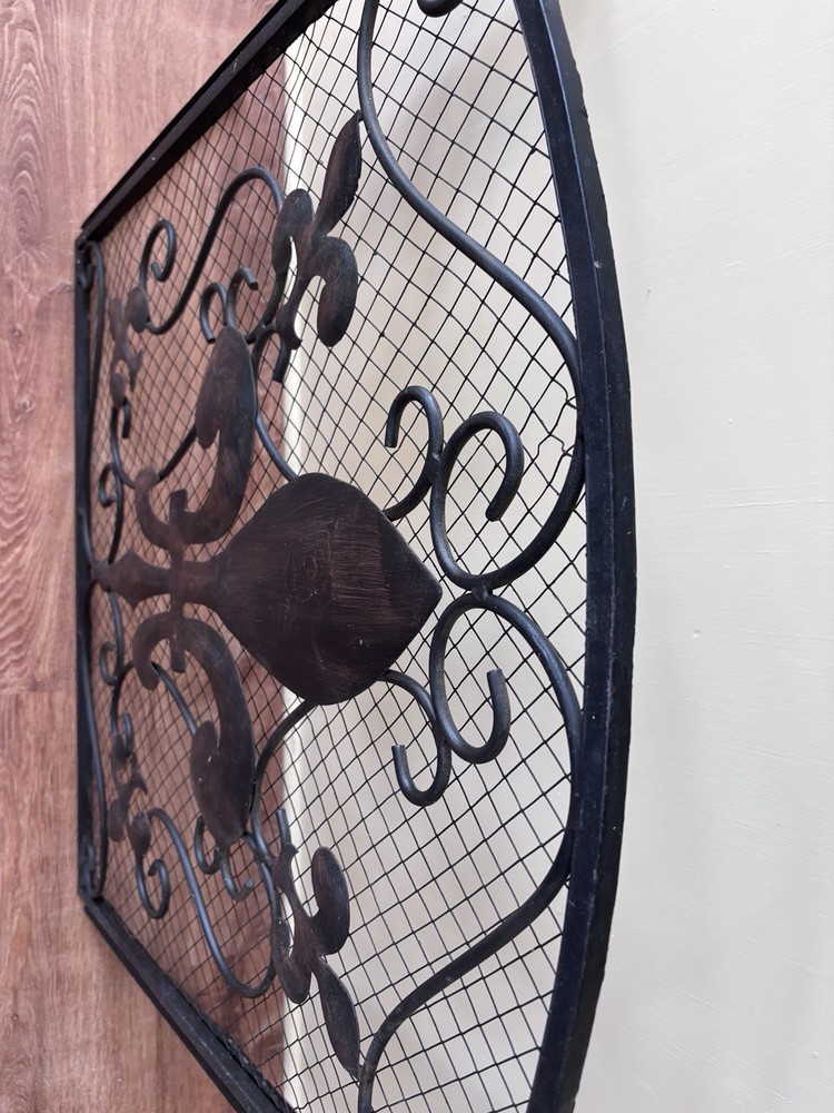 Vintage Fleur De Lis 3-panel Wrought Iron Fireplace Screen