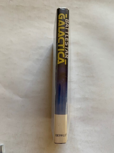 BATTLESTAR GALACTICA - 1ST. ED. WITH PROMOTIONAL BUTTON