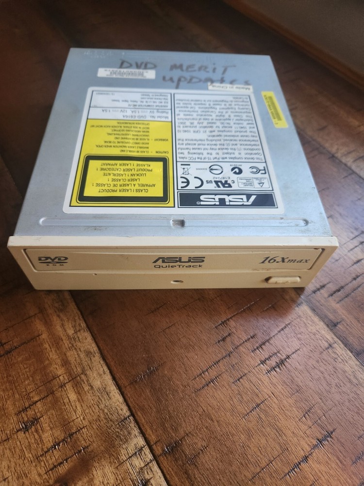 Asus QuiteTrack 16X - IDE DVD ROM Drive - Model# DVD-E616A