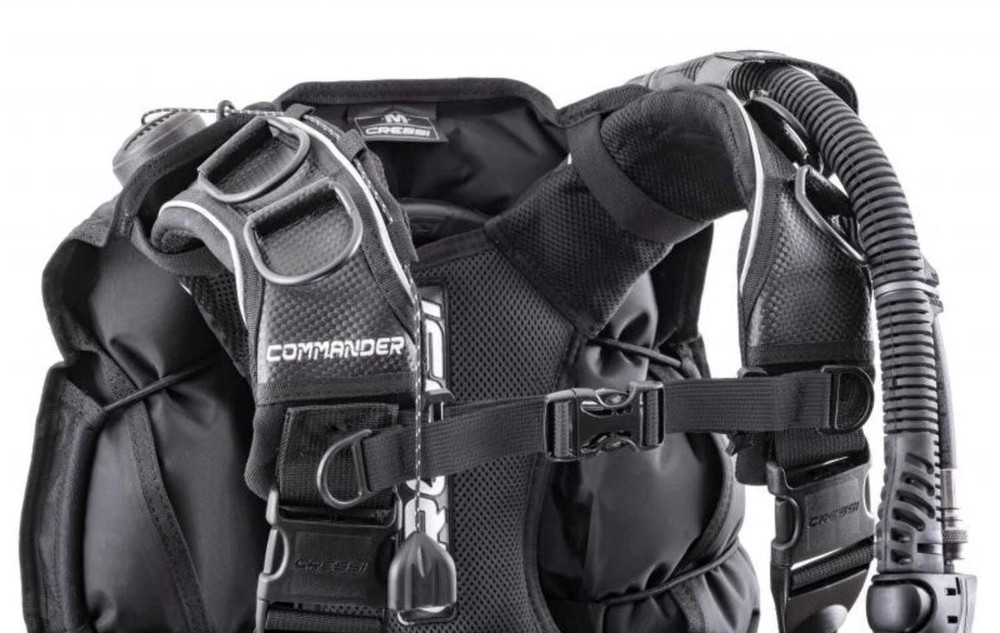 Cressi Commander Evolution BCD Small (new without tags)