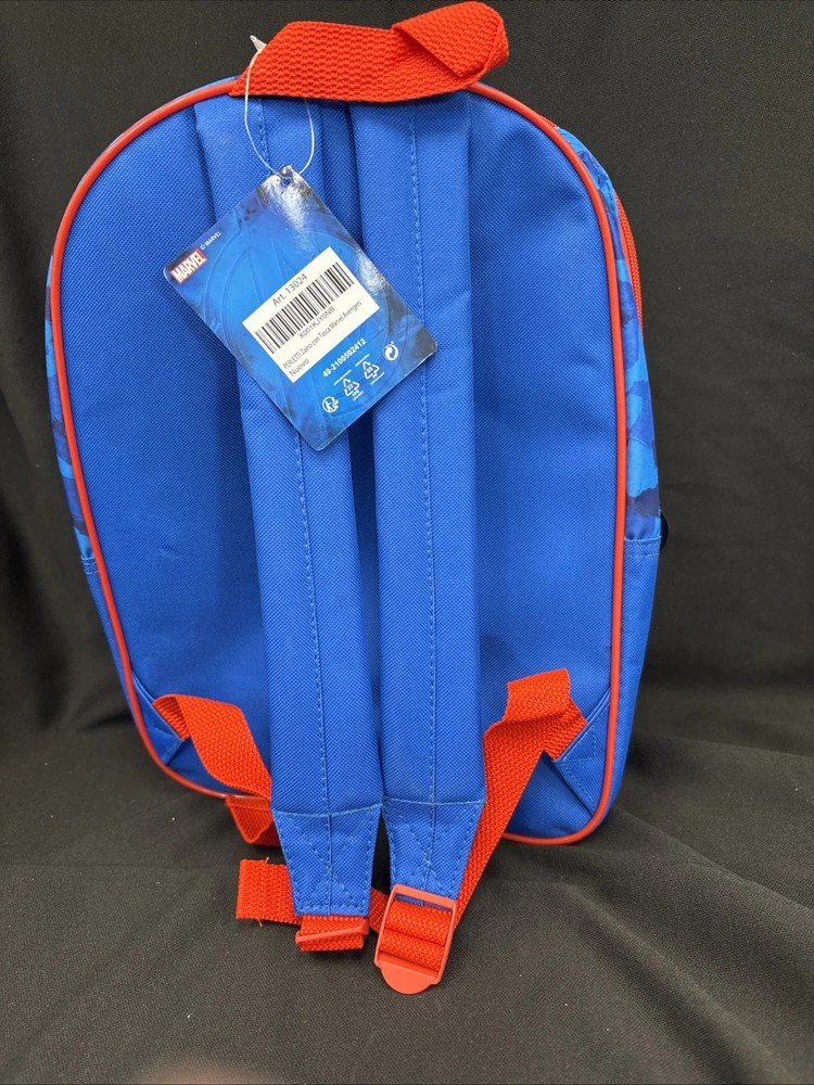 Marvel Avengers 2 Zip Compartment Adjustable Straps