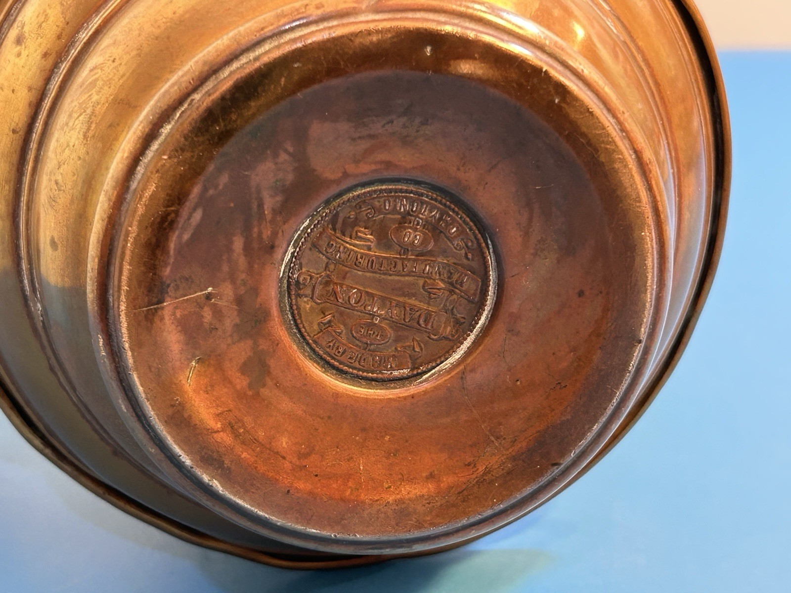 Antique Dayton Manufacturing Chesapeake Ohio Railroad Wall Mount 16” Oil Lamp