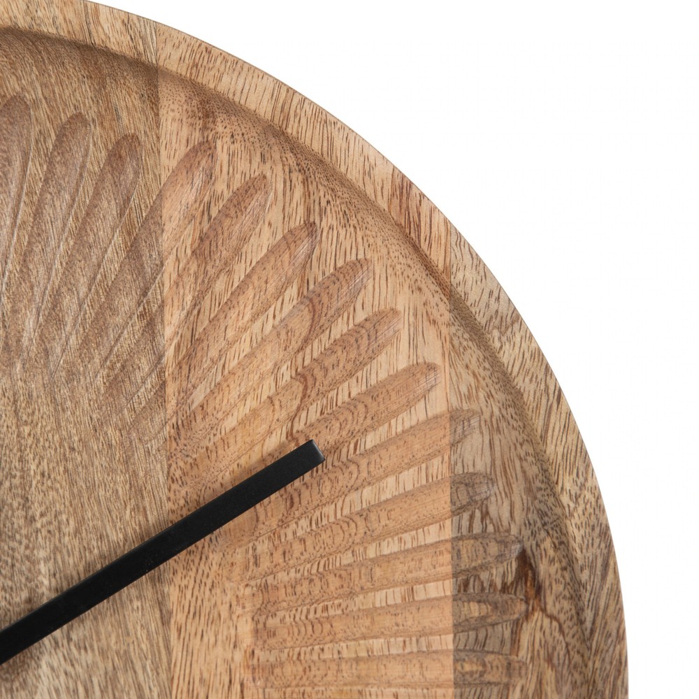 Kate and Laurel Grear Round Wall Clock
