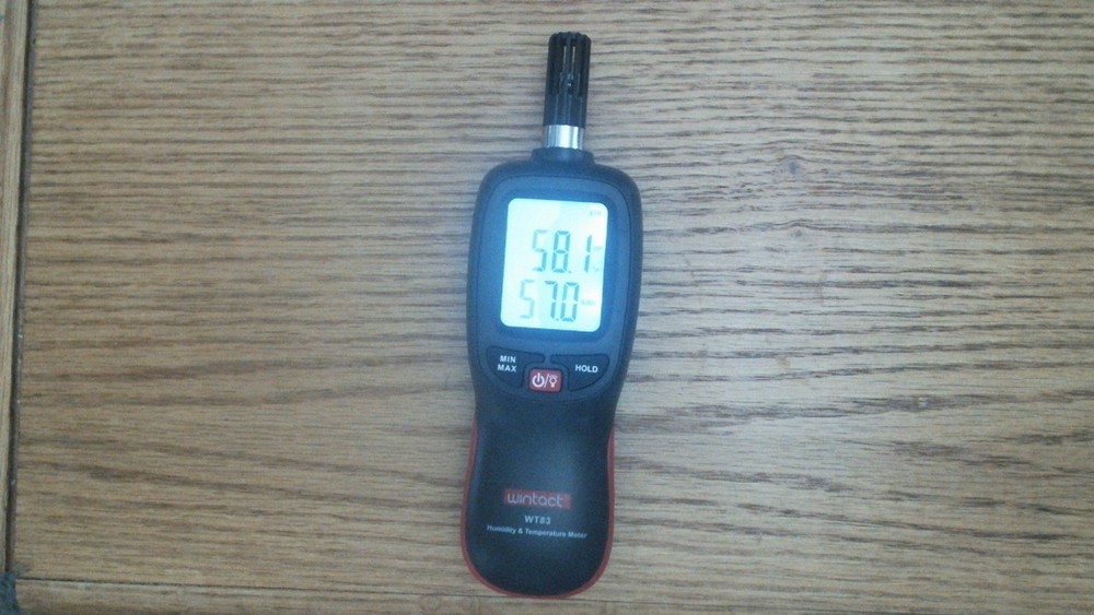 Wintact WT83 Digital Temperature & Humidity Meter