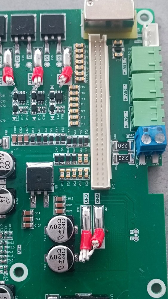 PDU (Power Distribution Unit) is a distribution board.