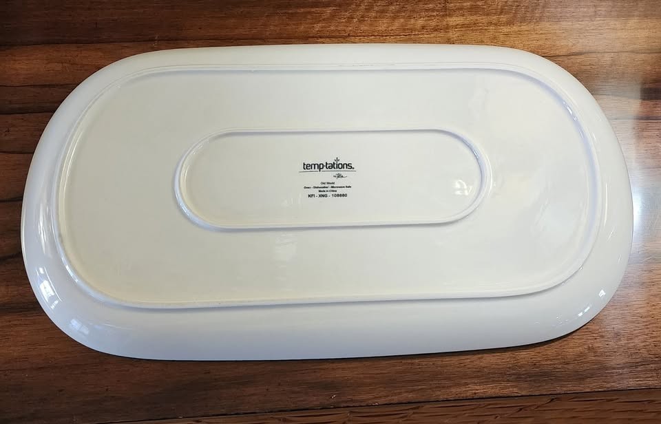 Temptations 3-PC SQUOVAL EGGHUNT PLATTERS
