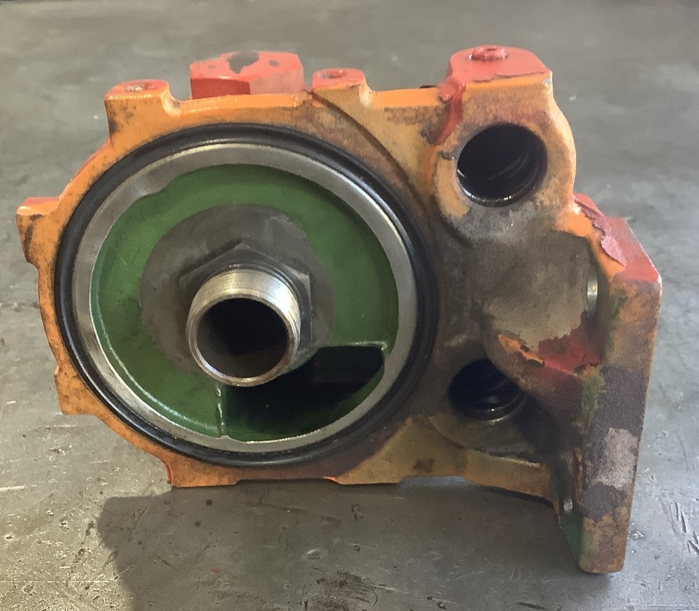 John Deere Engine Oil Filter Base R128694