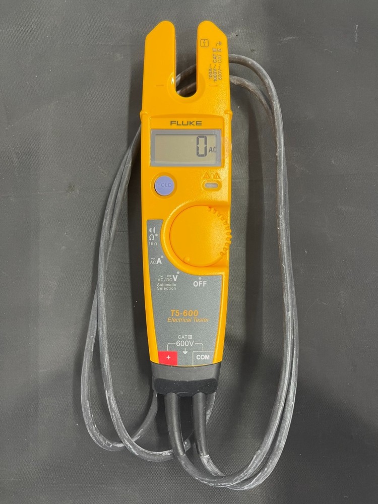 Fluke T5-600 Electrical Voltmeter, Continuity and Current Tester - Open Box