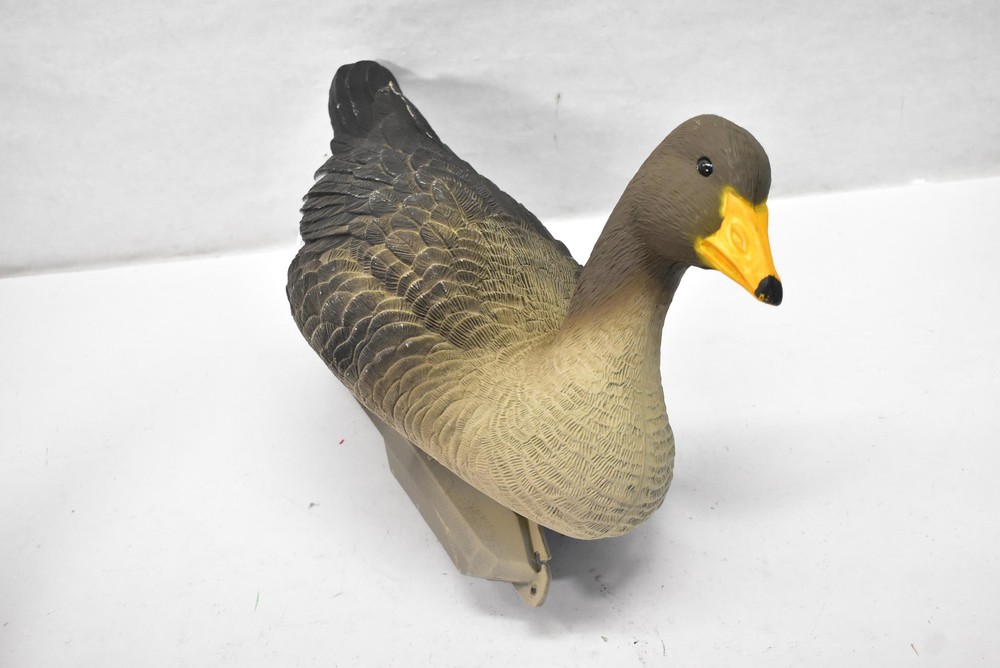 Higdon Floating Decoy Set 2 Pack Brown Plastic Polyethylene Ducks Hunting