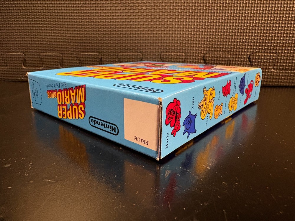 Super Mario Bros fruit snacks - Empty custom design display box